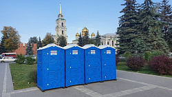 Туалетные кабинки